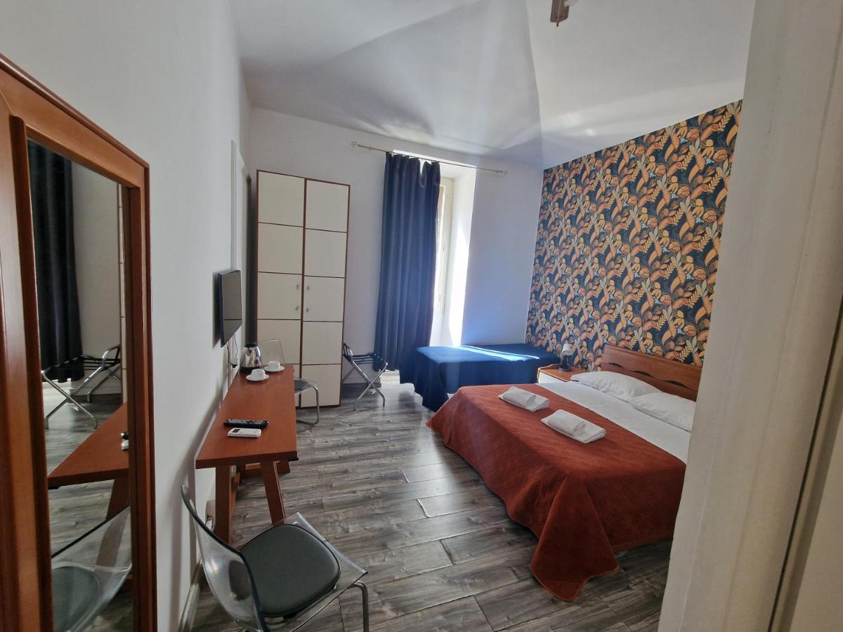 Gallienus Hotel Roma Esterno foto